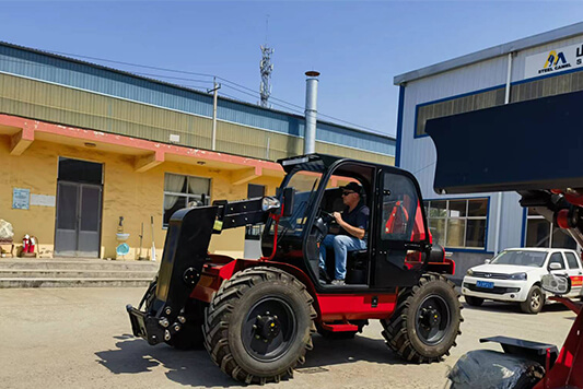 Australian dealer visited us and checked the machines